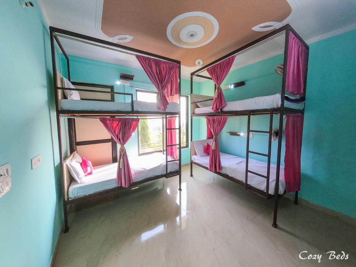Hostel Cozy Beds Rishīkesh المظهر الخارجي الصورة